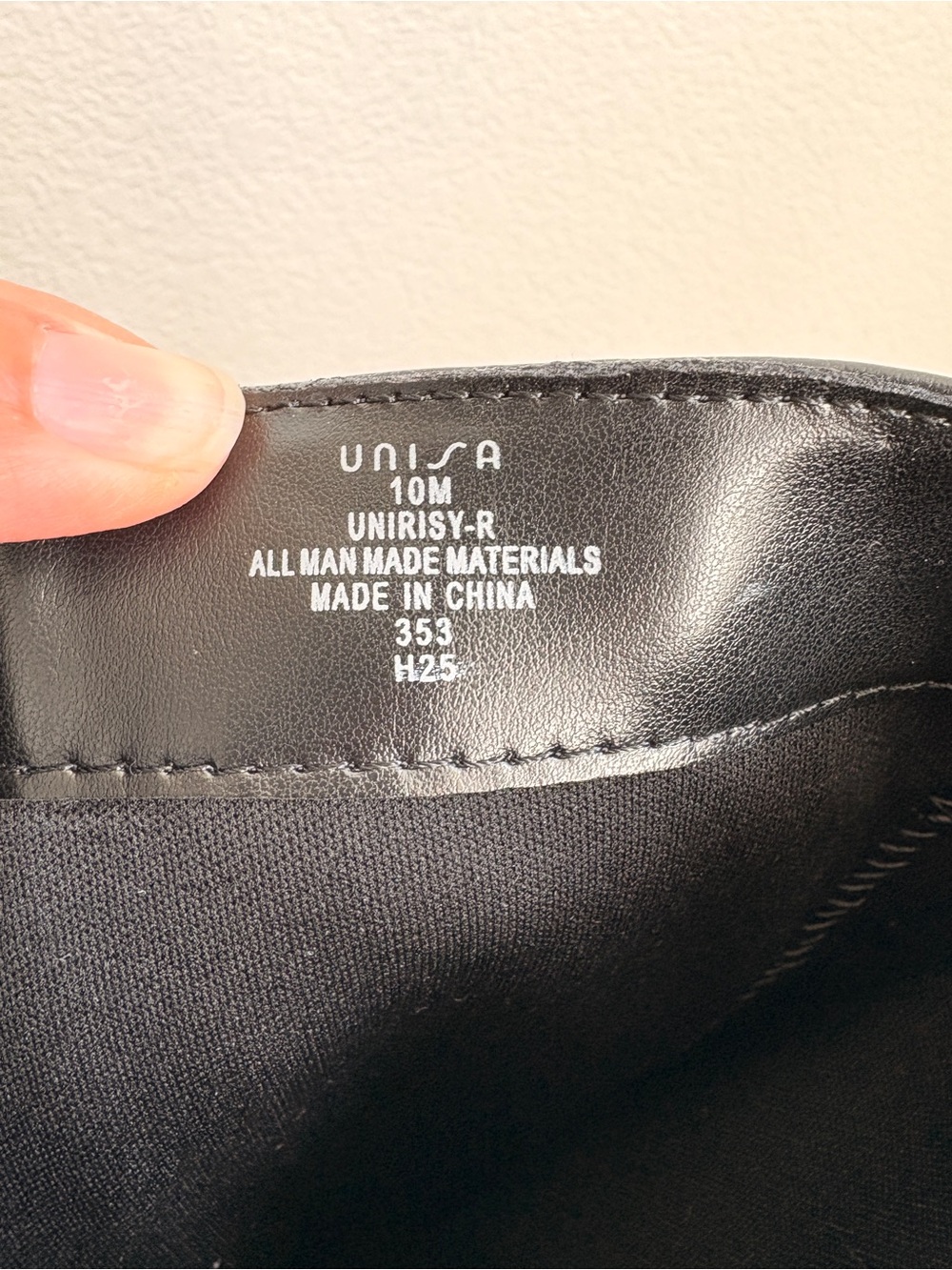 Unisa Black Leather Knee Boots with Block Heel - Picture 3 of 7